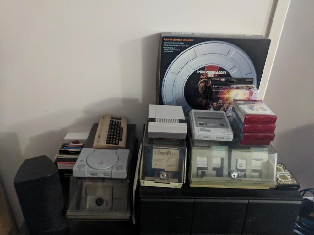 Floppy disc boxes, game boxes